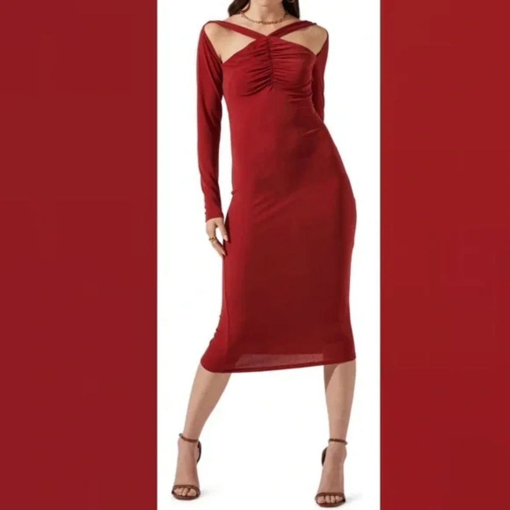ASTR The‎ Label Cutout Detail Long Sleeve Bodycon Dress | Size XS
